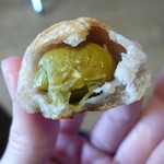 Alycia - アンチョビオリーブの断面　オリーブがごろっと入っています