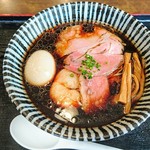 らぁ麺 おかむら - 会津地鶏と鴨のぶらっく仕立て