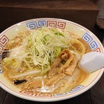 餃子と麺 いせのじょう - やっぱり「辛口白菜ラーメン」ですよね？