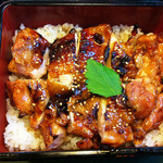 お食事処とりいち - 鳥照り焼き重\８５０の「メイン」