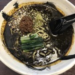 一すじ - 黒ごま坦々麺