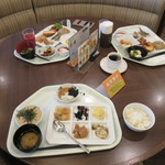 ホテルウエルシーズン浜名湖 - 取り合えず持って来た料理 朝