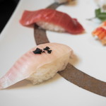 新富寿し - マツカワ鰈のエンガワ