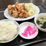 Gyouza Kyuu - 唐揚げ定食　660円