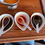 にゅうとん - チキンカツのタレ3種類