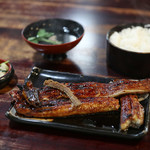 石橋うなぎ店 - 一本焼きうなぎ定食☆