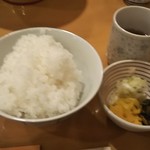 いし井 - ご飯、漬物、お茶 ♪