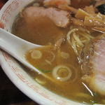 中華めん処 道頓堀 - スープは鰹節の香り