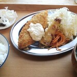 Torikaraagesemmontenkawachiyajimbee - サービス定食