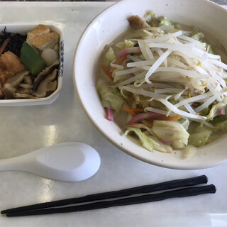 福岡市役所本庁舎 職員食堂_1