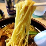 レストハウス国界 - チャーシュー半チャン 麺リフトアップ