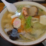 Mim Pai - 五目ラーメン750円