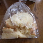 焼き菓子工房 カゼ・ハナ・ソラ - 201201ロールケーキの端っこ