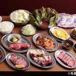 大阪焼肉・ホルモン ふたご - 料理写真:銀メダルコース