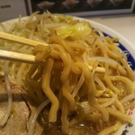 ラーメン 大 - 麺リフト