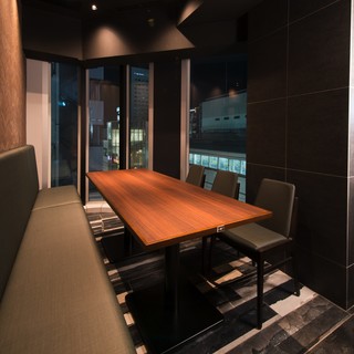 少人数～大人数で利用可能な個室をご用意！