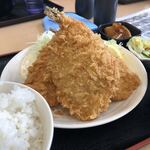 産直や よつくら亭 - 