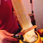 ラクレットチーズ専門店 ハスダ バル - 
