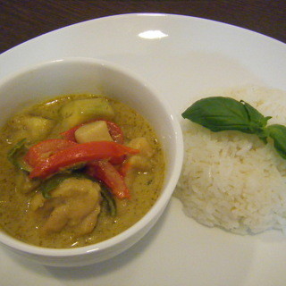 アジアンマーケットガルラ_2