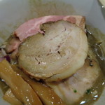 煮干し中華そば 一剣 - バラチャーシュー