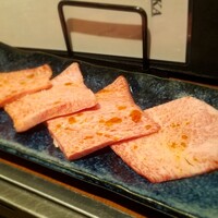 焼肉家 KAZU 神楽坂 - 
