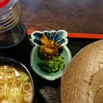 紗羅都伽 - 漬物（おろしロースカツ定食）