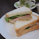 ヒアシンスハウス - ロースハムのサンドイッチ(350円)　12.01.14.