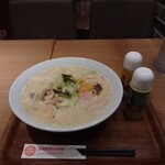 リンガーハット - プレミアムちゃんぽん：麺1.5倍のスープ多め