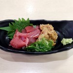 Numadu Uogashi Zushi Nagare Zushi - まぐろ納豆。