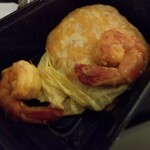 Thip Samai Restaurant - Padthai with shrimp oil、fresh deep-sea prawns、and wrapped with egg