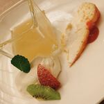 モンジュイック - 