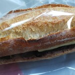 メゾン ムラタ - あんバター（つぶ餡）
      あんことたっぷりのカットバター、
      美味しいに決まってる～