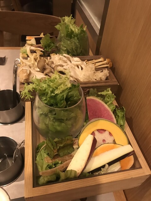 しゃぶしゃぶれたす すすきの店 豊水すすきの しゃぶしゃぶ ネット予約可 食べログ