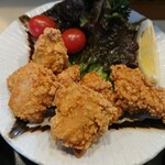 串揚げ 居酒屋 ふさお - 唐揚げは大振りのものが、5個皿に乗った！