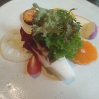 ラ・ボンヌターブル - 