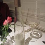 ラール・エ・ラ・マニエール - 日本酒を連想させる切れがありました。