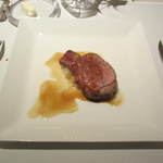 ラール・エ・ラ・マニエール - メインはイベリコ豚（ベショータ）のロティ。