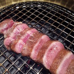 七輪焼肉 游來 - 【厚切り牛タンステーキ・120g】この厚みでこの価格、絶対ありえません!!