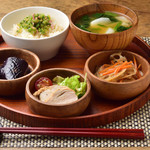 トラットリアイノウエ