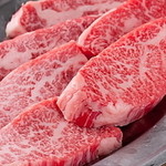 七輪焼肉 游來 - 厳選した佐賀牛の特選カルビ◎脂の旨味・味・色・艶、全てにおいて最高級品質です