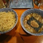 麺や 璃宮 - つけ麺到着です。