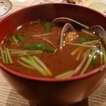 鮨なかもと - 貝の赤出汁