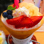 ベイフロー カフェ - 『苺のクレープ』