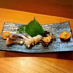 小魚料理 とみ助 - 鰆と鯖の味わい、蛸と栄螺の食感が実に秀逸でした‼️d(^_^o)