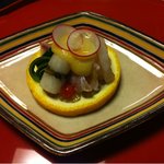 つば甚 - 三宝柑、帆立、小鯛、酢味噌の酢の物