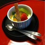 つば甚 - 立っているのはお麸を揚げたもの