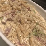 ダイニング＆ワインバー　10'colors - ベーコンと野菜の濃厚ペンネ