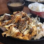 下町ホルモン 十三 まるたけ - トン玉定食