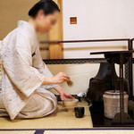 恵比寿 くろいわ - 女将さんのおてまえ