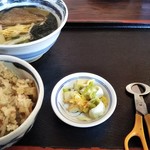 半田家 - 料理写真:やばい、はさみの使い方がわからない・・・